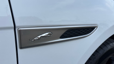 Jaguar F-Pace 2.0 D200 R-Dynamic S 5dr Auto AWD Diesel Estate